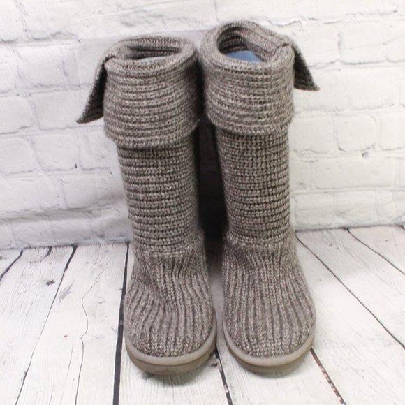 UGG Australia Gray Knitted Buttons Mid-Calf Classic Cardy Boots Size 6 M - Picture 5 of 9